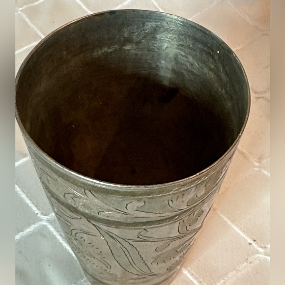 Antique Old Hand Carving Brass Unique North Indian Lassi Milk Glass/Tumb… - Picture 2 of 6